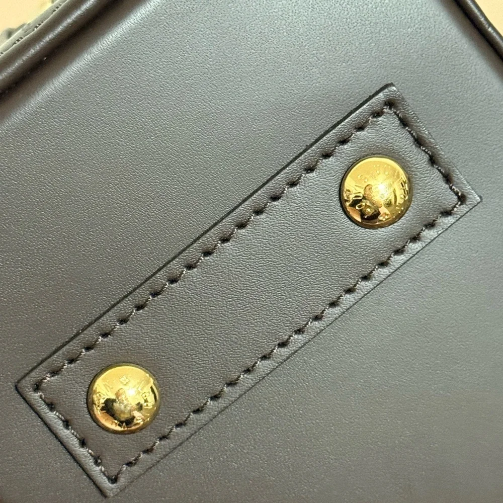 Louis Vuitton Mini Alma Bag - Picture 11 of 16